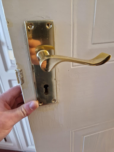 first call locksmiths - Visual