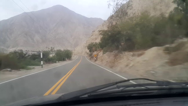 Comentarii opinii despre Av Los Libertadores San Clemente (pileta)Restaurante:"ORIELE"