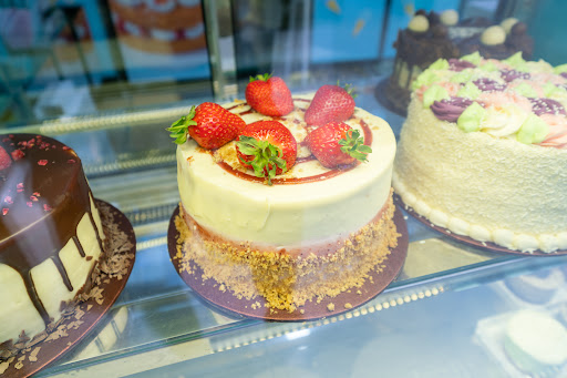 Lola's Cupcakes Bluewater - Thumbnail