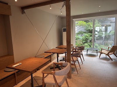 cafe 侘と寂（わびとさび）