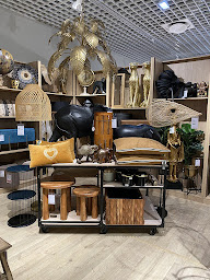 Photo n°54 de Maisons du Monde à Mérignac (Magasin de canapés)