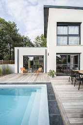 Photo n°35 de Everblue - Patrick Lemaire Paysage - Construction et Rénovation de piscine à Sens à Sens (Magasin de matériel pour piscines)