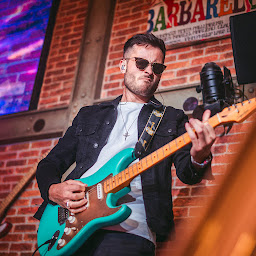 Photo n°18 de La Madrague à Saint-Sébastien-sur-Loire (Discothèque)