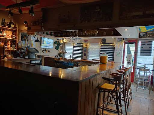 LE 15 SPORT BAR Gallery - France