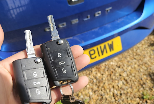 Croydon Locksmith (Affordable Auto locksmith & ECU programming) - Thumbnail