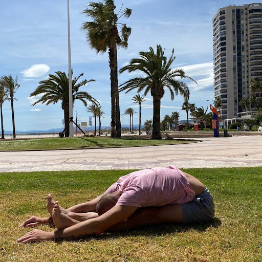 Estiramientos, stretching, entrenamientos personales en Cullera, Valencia, online - Thumbnail