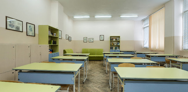 кв. Хан Аспарух - А9Тракия, ул. „Съединение“ 9, 4023 Пловдив