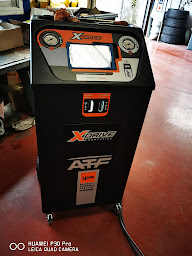 Photo n°18 de HE Assistance à Grézillac (Service de vidange d'huile)