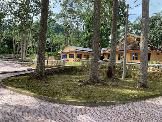 Chùa Linh Sơn Cổ Tự