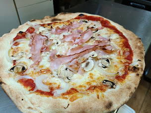 Photo n°29 de La Ferme des Maries Loux à Villarembert (Pizzeria)