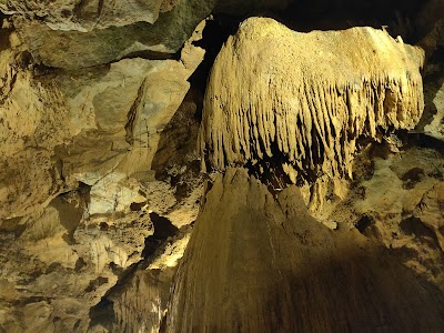 Caverns at Natural Bridge