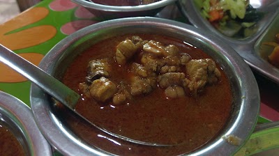 Photos of Su Re Yar
