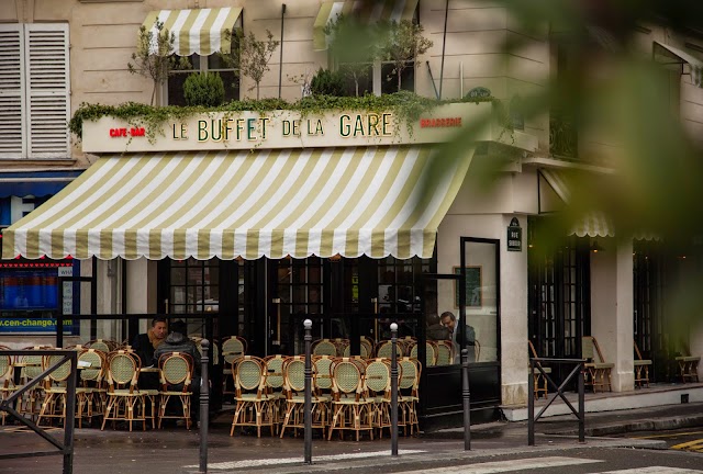 Le buffet de la gare