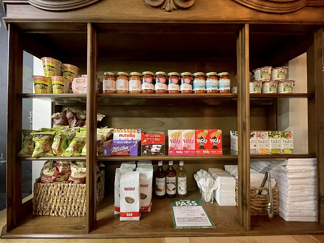 ROSALU snackbar by null