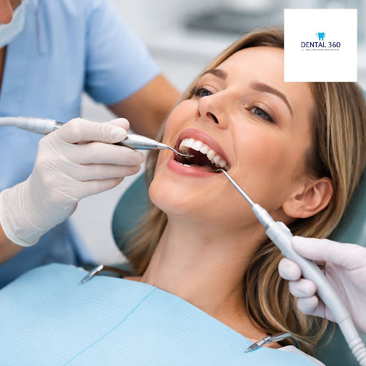 ✔️ Bleeding gums while brushing or flossing – a key sign you need a professional cleaning soon post image
