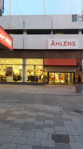 Åhléns