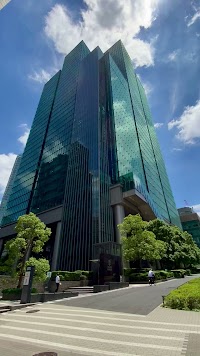 泉ガーデンタワー