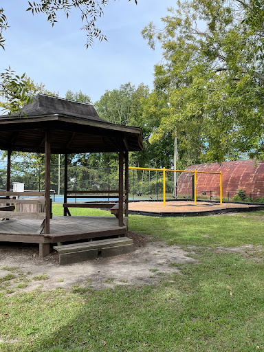 W. Ross Harrell Memorial Park Gallery - United States