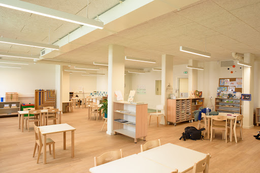 Wi School Courbevoie Mairie - Bilingual School Gallery - France