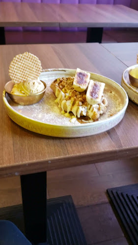 Reviews of Dolce Desserts Hagley Road in Birmingham - Ice cream