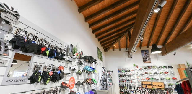Kommentare und Rezensionen über Radsport Zenger AG