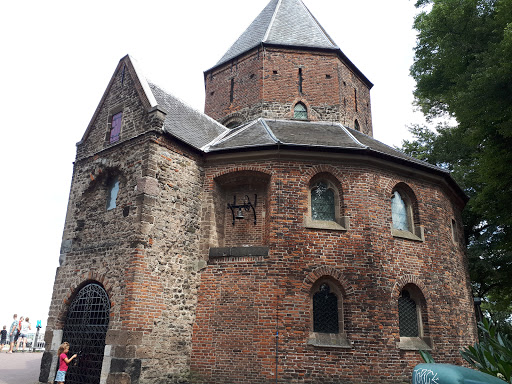 Valkhof Museum - Thumbnail