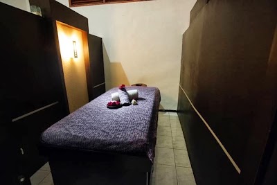 beauty-salon