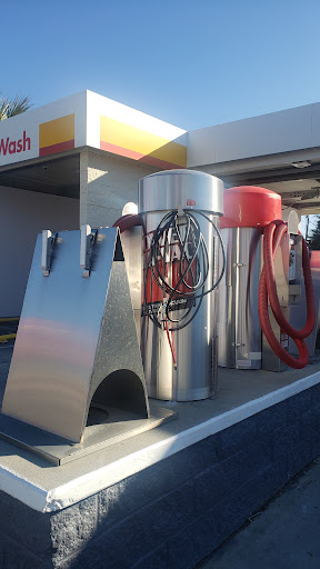 Boulineau's Shell and Car Wash - Thumbnail