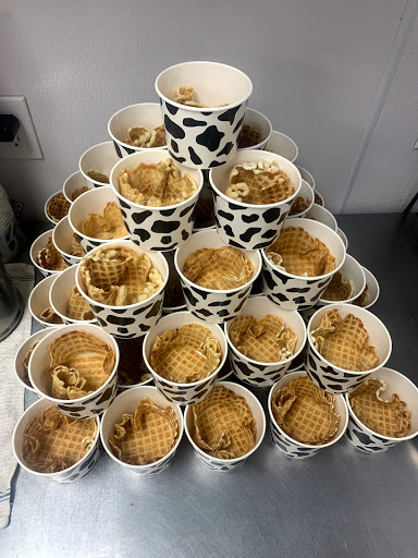 Farmhouse Frozen Yogurt - Thumbnail