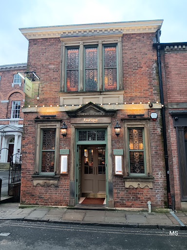 Rustique Restaurant - Visual