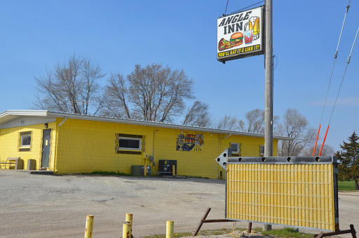 Angle Inn - Visual