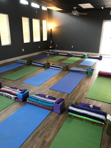 Feel Good Yoga & Feel Good Massage/ MM39544 - Thumbnail