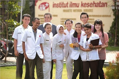 Photos of Institut Ilmu Kesehatan Bhakti Wiyata Kediri