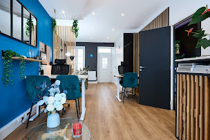 Photo n°66 de MEDIOM - Votre agence travaux, rénovation et extension ! Agence de La-Queue-Lez-Yvelines à La Queue-les-Yvelines (Carreleur)