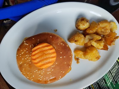 Photos of Morphos Restaurant
