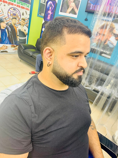 Mirzabro Lifestyle hair saloon - Thumbnail