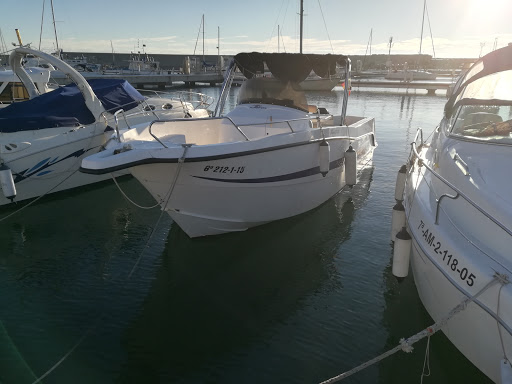 Nautica Garrucha - Alquiler y venta de embarcaciones en Garrucha Gallery - Spain