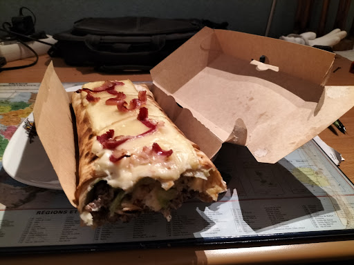 Photo 1 - Big Burger Challuy