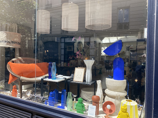Decoration Shop and Art Gallery - Thumbnail