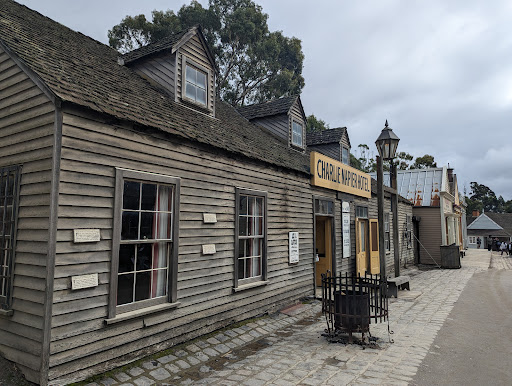 Sovereign Hill Logo