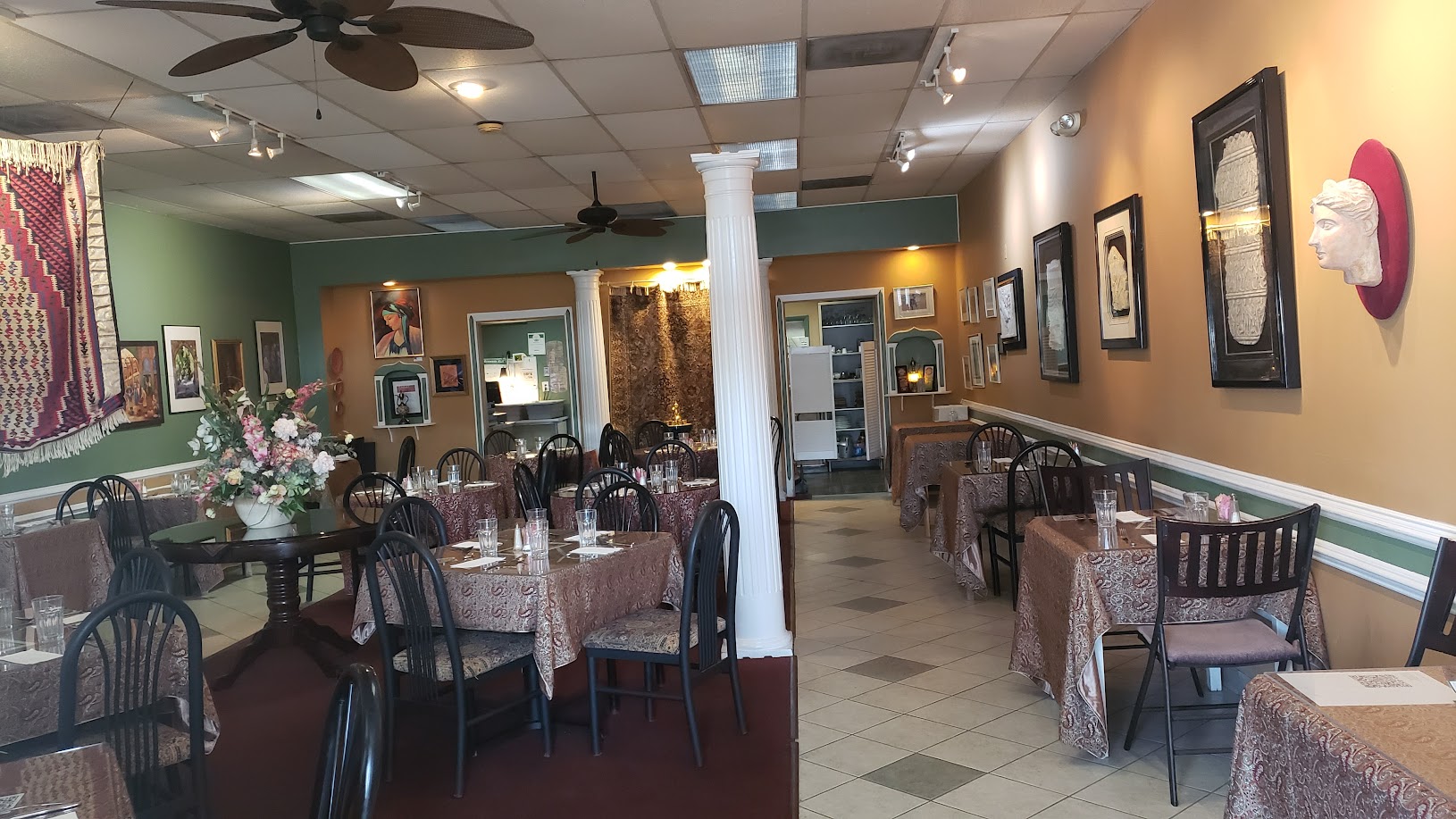 Orchard Market & Café