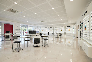 Photo n°26 de Opticien TOLLEVAST - Optical Center à Tollevast (Magasin de lunettes de soleil)