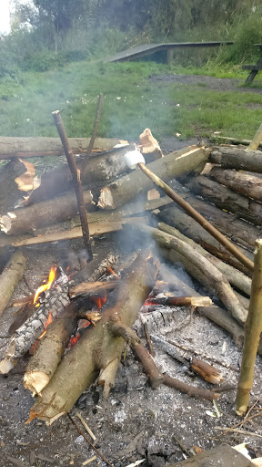 Polecamping Woodsworker's Hut - Thumbnail