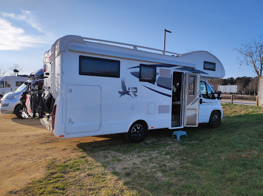 Àrea Autocaravanes Girona - Thumbnail