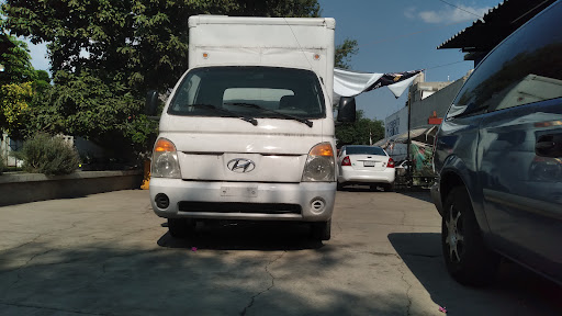 Servicio mecanico automotriz Acevedo's