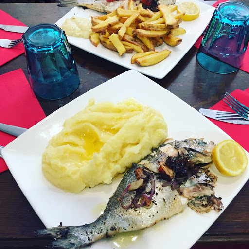 Photo 2 - O frensh burger restaurant Malakoff