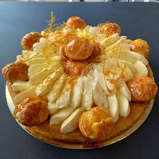 Photo de Madame Is French