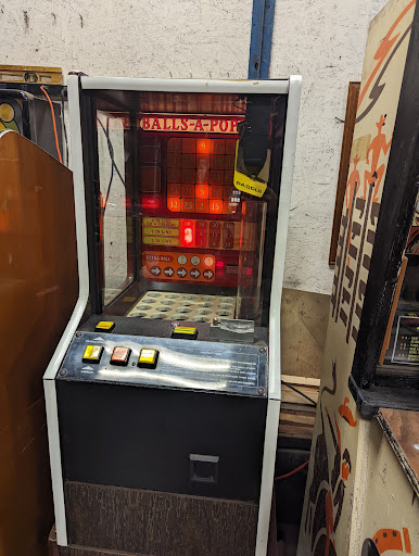 Troll´s Bingo Pinball Museum - Thumbnail