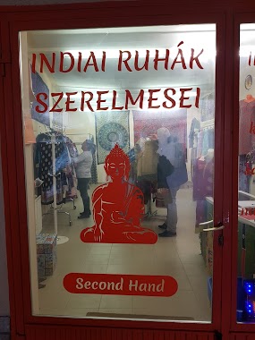 Indiai ruhák szerelmesei üzlet Eger, Author: Bernadett Szegedi