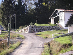 Photo n°26 de Magena Sarl à Saint-Pée-sur-Nivelle (Service d'entretien et de réparation de fosses septiques)